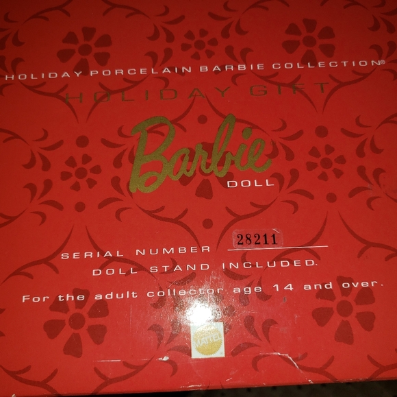 Vintage Porcelain Holiday Barbie - Picture 11 of 11